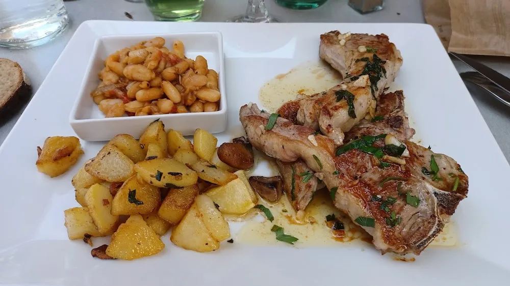 Les Côtés d'agneau